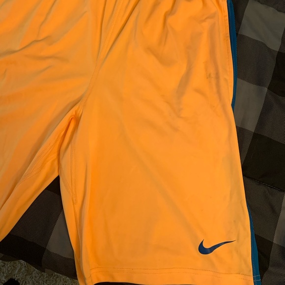 Nike Dri Fit Shorts - Picture 2 of 5